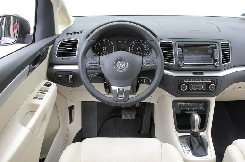 Test Volkswagena Sharana 2.0 TDI DSG: auto na rodzinne wycieczki