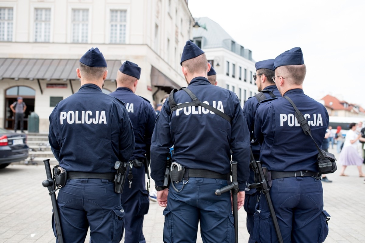Mundurówka walczy o 15-proc. wzrost wynagrodzeń