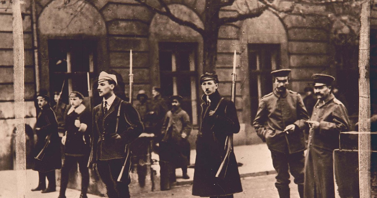 Odzyskanie niepodległości w 1918 roku na unikatowych fotografiach