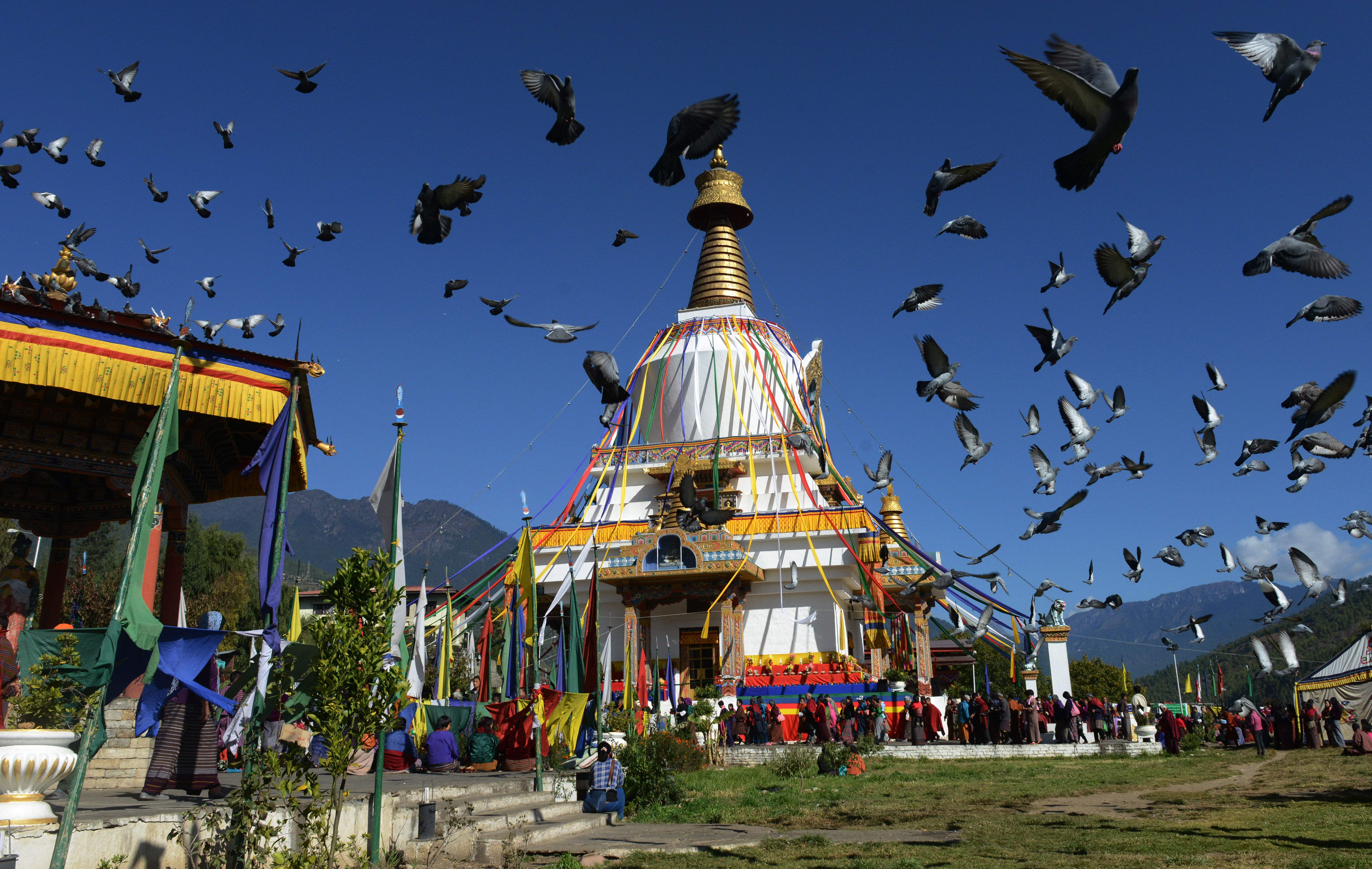 Bhutan lancia criptovaluta nazionale per turismo e stipendi