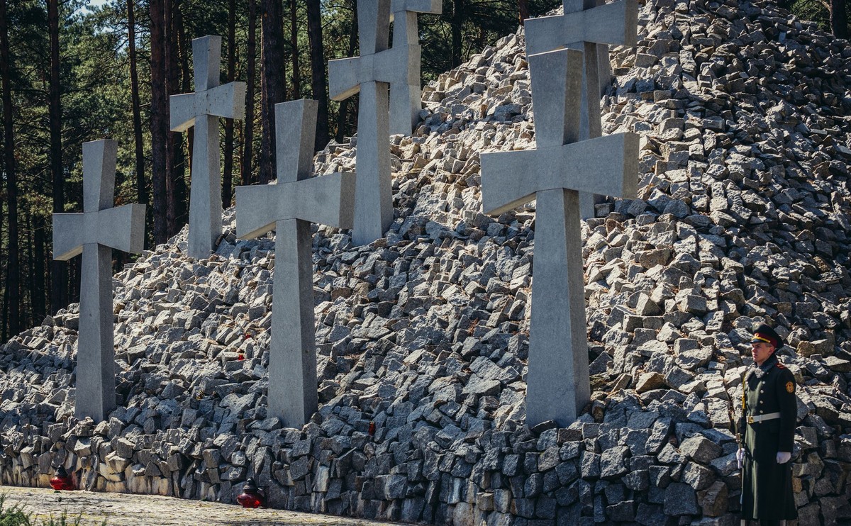 Na problem zaniedbanych, często zapomnianych nagrobków bohaterów narodowych zwrócił niedawno uwagę premier Mateusz Morawiecki.