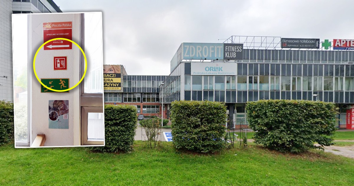 Naklejka z symbolem Brauna w centrum Warszawy wywołała burzę