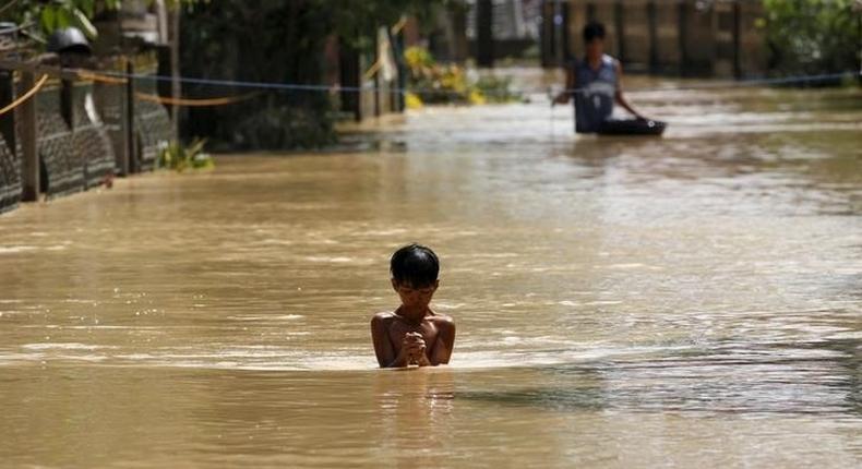 Storms in Philippines uproot 1.7 mln people, destroy 40,000 homes