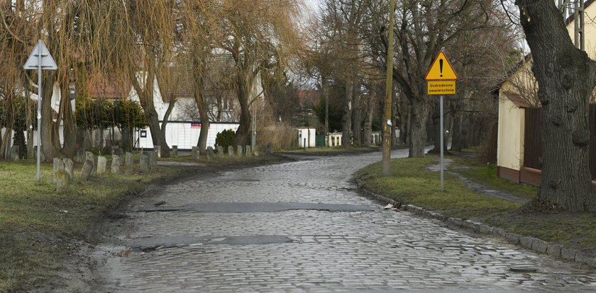 Urzędnicy uspokajają. "Na pewno wyremontujemy Pawią".