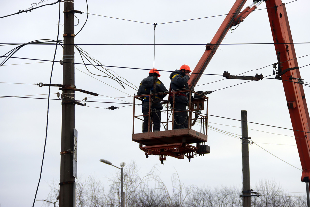 Polska pomoże Ukrainie po atakach na infrastrukturę energetyczną