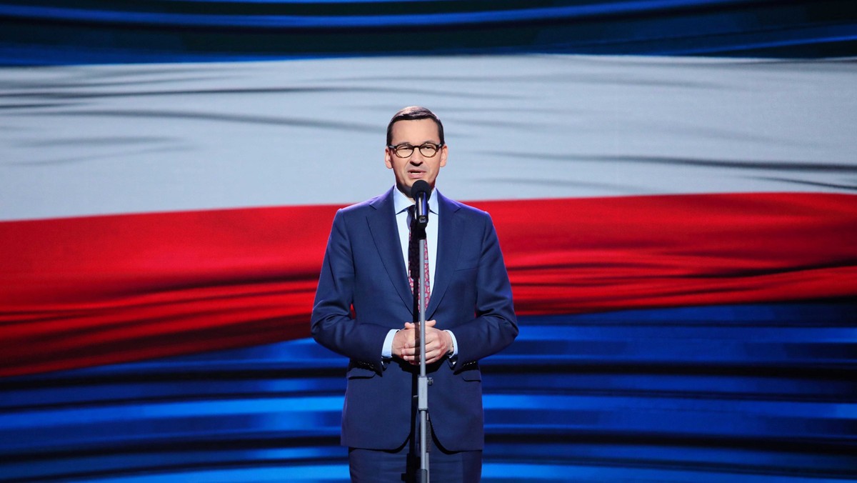 Premier Mateusz Morawiecki zaapelował dziś do Rosji o porzucenie prób fałszowania historii i agresywnej polityki wobec sąsiadów. Szef rządu napisał o tym w liście, wystosowanym do uczestników obchodów 80. rocznicy wybuch II wojny światowej w Kutach na Ukrainie.