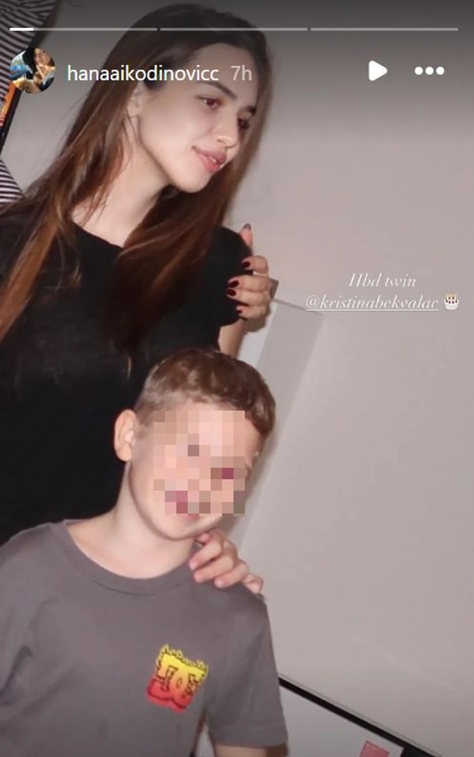 Hana Ikodinović, objava