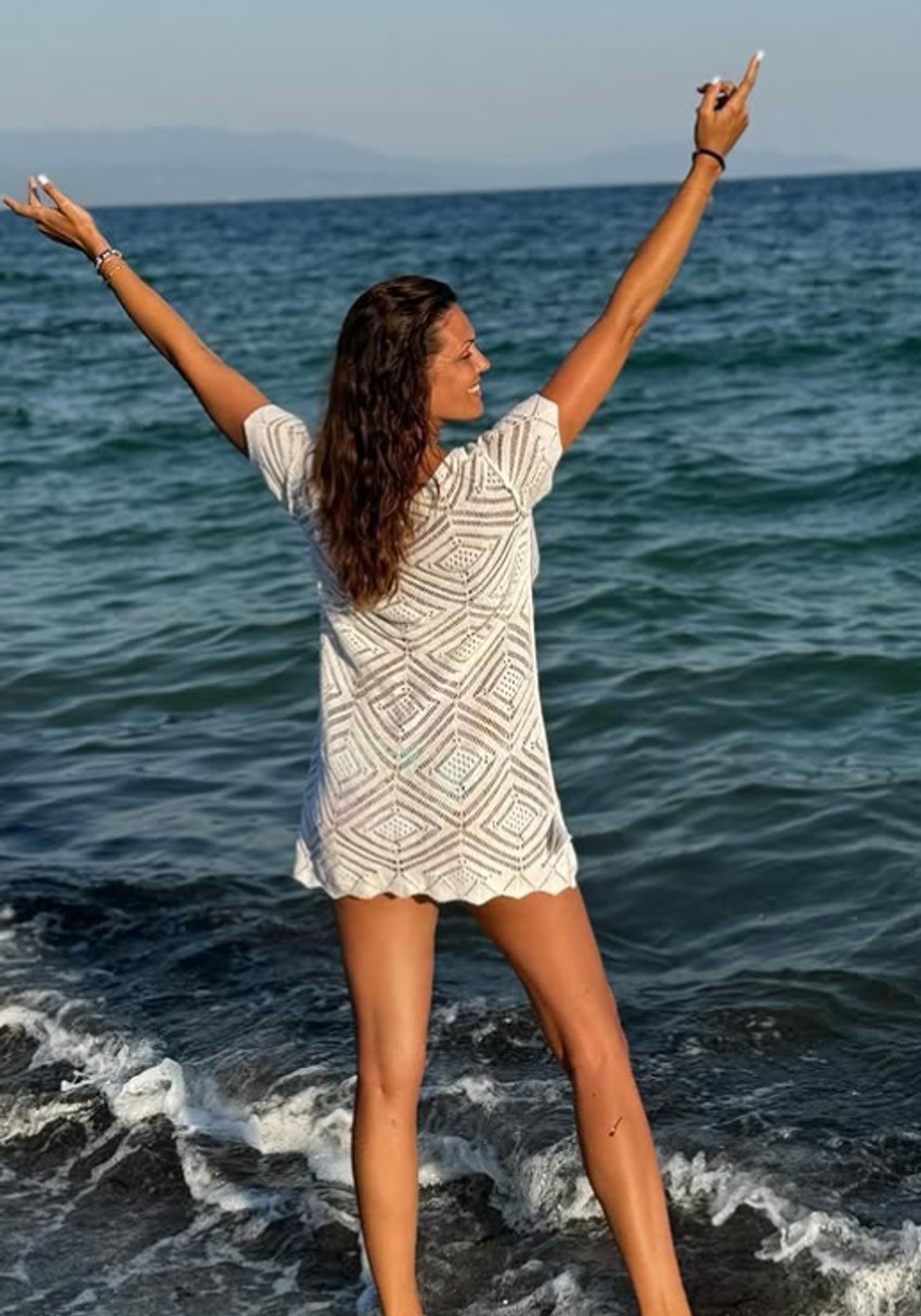 Nina Radulović u Grčkoj