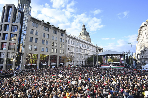 Prorządowy wiec w Budapeszcie