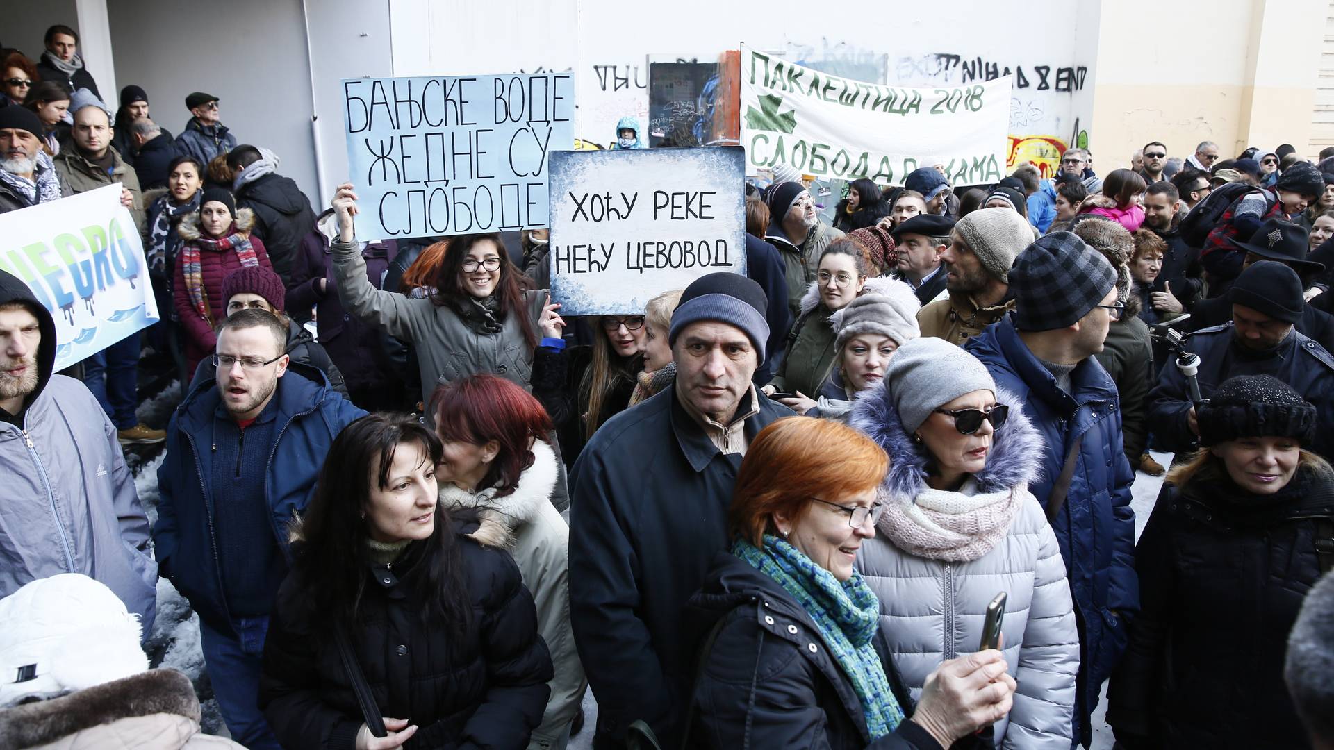 NE za MHE: Najvažniji protest sa samo jednim jasnim zahtevom