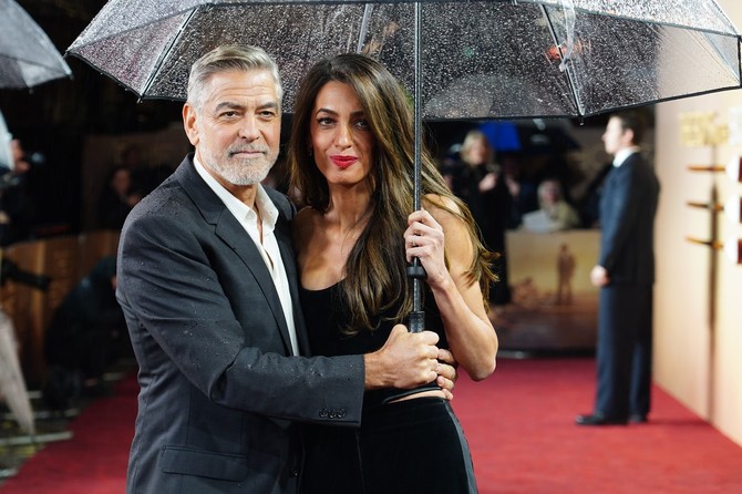 Amal i Džordž Kluni na premijeri filma "The Boys in the Boat" u Londonu