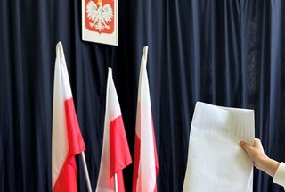Praca w komisji wyborczej. Jakie zadania ma przewodniczący? Kiedy włodarz wkracza do gry?