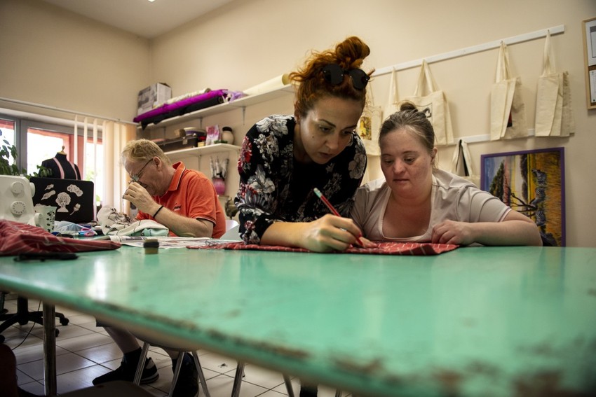 Radionica Tekstilne (taktilne) novine ŠOSO "Milan Petrović" i Milica Dukić