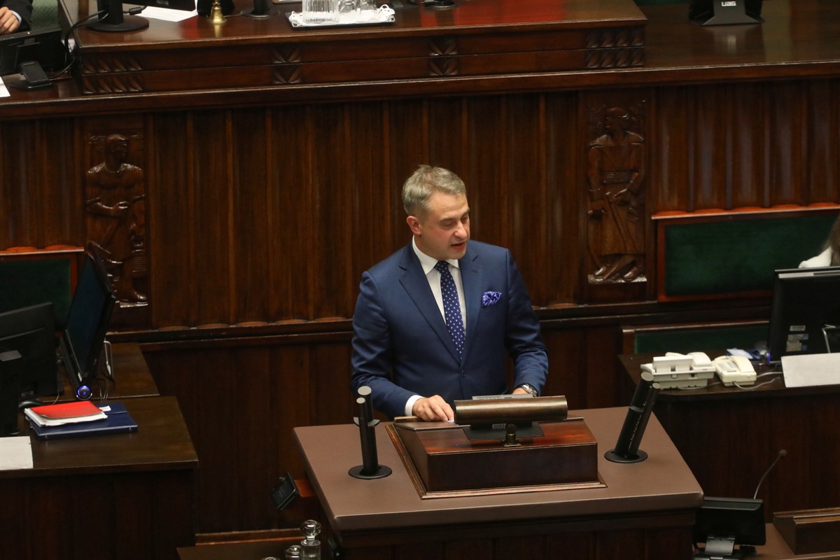 Szef klubu Lewicy: Usnarz Górny nie spadł z nieba, rząd PiS go wykreował na spółkę z reżimem Łukaszenki