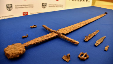 Pasjonat znalazł nagi miecz spod Grunwaldu. Przeleżał w ziemi ok. 600 lat