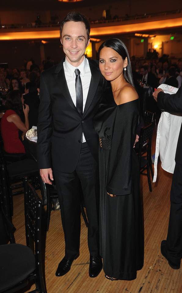 Jim Parsons i Olivia Munn