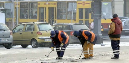 Jest tak zimno, że pękają tramwajowe szyny!