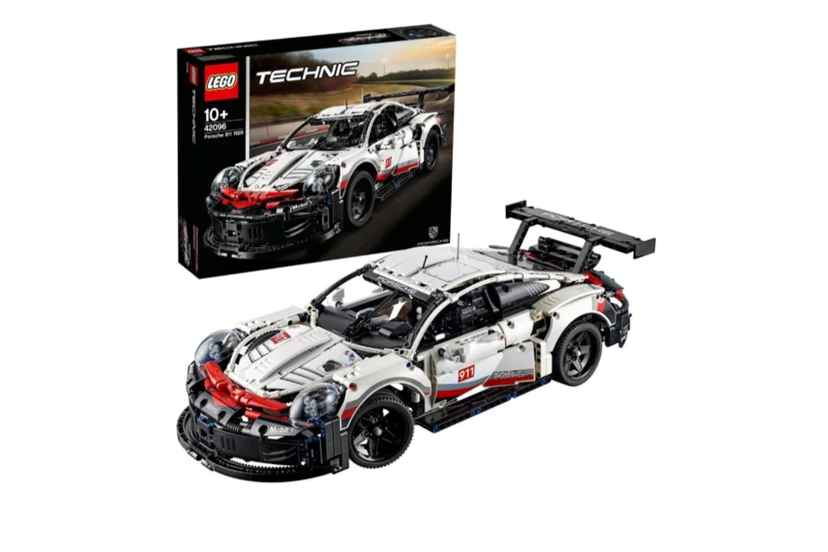 LEGO Technic Porsche 911 RSR 42096