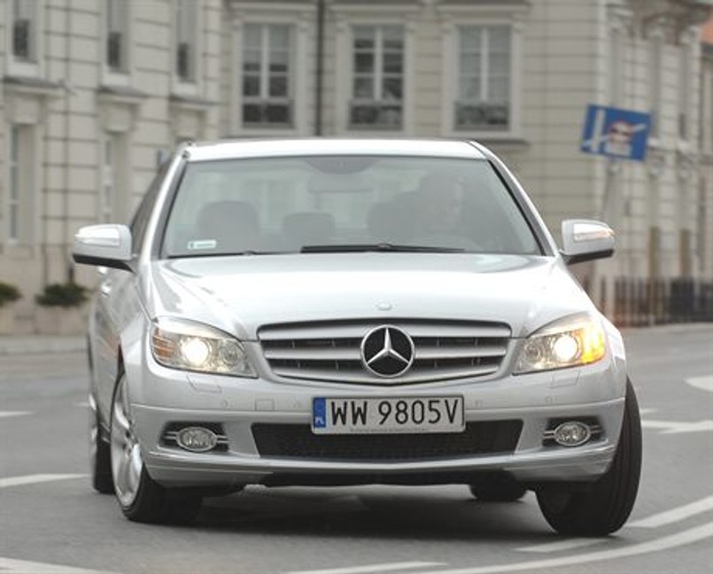 Nowy elegancki C200 kompressor