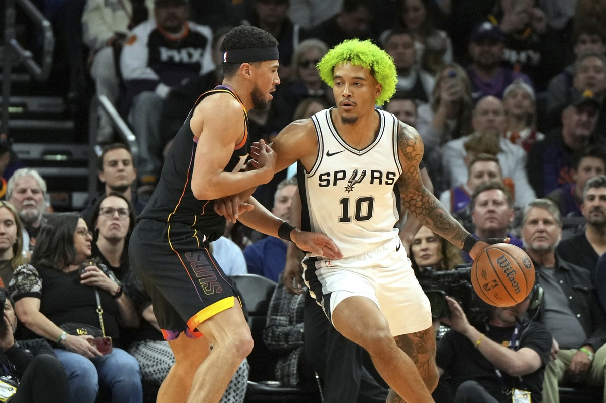 Devin Booker i Jeremy Sochan