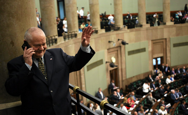 Szcześniak: Kaczyński uwierzył wyliczeniom KNF. Złożymy pozew przeciwko prezesowi NBP