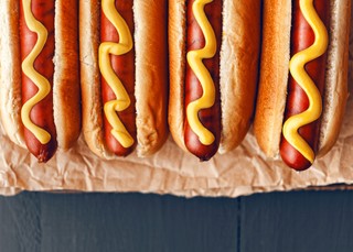 Kłopotliwe stawki VAT: Orlen dopłaci do hot dogów kilka milionów złotych
