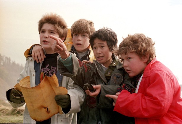 Postrzeleńcy. Goonies