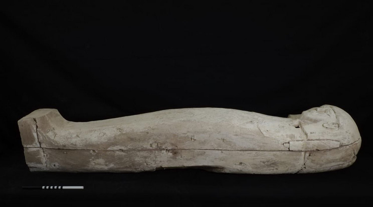  17. dinasztia korából származó fából készült szarkofágot / Fotó: Profimedia 