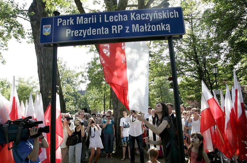 Od soboty jeden z parków w Sopocie nosi im. Lecha i Marii Kaczyńskich. Otworzyła go Marta Kaczyńska, córka tragiczniej zmarłej Pary Prezydenckiej