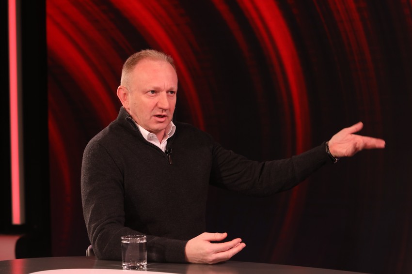 Dragan Đilas je oštrom retorikom najavio buran nastavak konstitutivne sednice