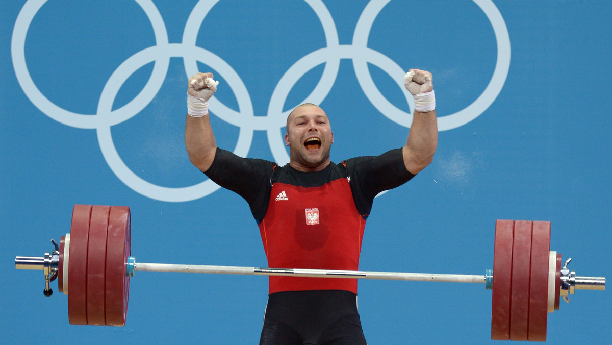 Uwielbiam, kiedy sportowcy mnie zaskakują. Niespodzianki zwłaszcza na igrzyskach olimpijskich smakują wyjątkowo. Tę w poniedziałek sprawił nam Bartłomiej Bonk w podnoszeniu ciężarów, który zajął trzecie miejsce. Dołączył do niego zapaśnik Damian Janikowski. Ale akurat w jego brązowy medal nie był zaskoczeniem. Wszak to wicemistrz świata z ubiegłego roku.