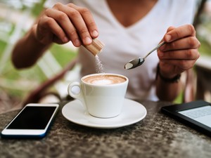5 meglepő trükk, amivel sokkal kevesebb lehet a cukorbeviteled