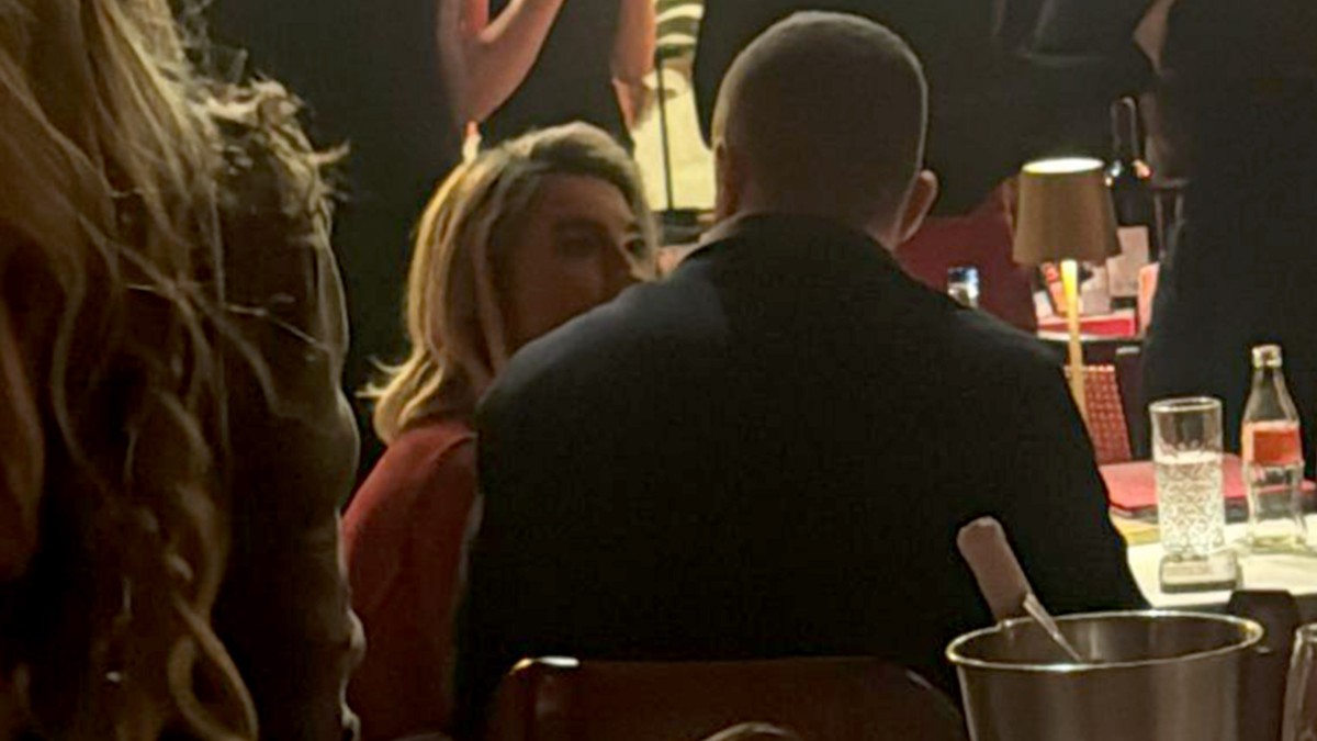 Jovana Jeremić sa dečkom