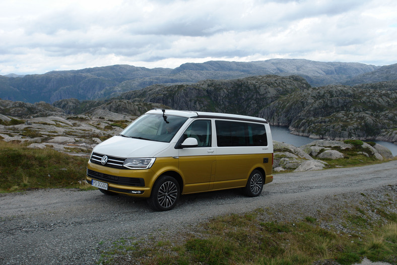 Volkswagen Califroania Ocena w krainie fiordów i trolli