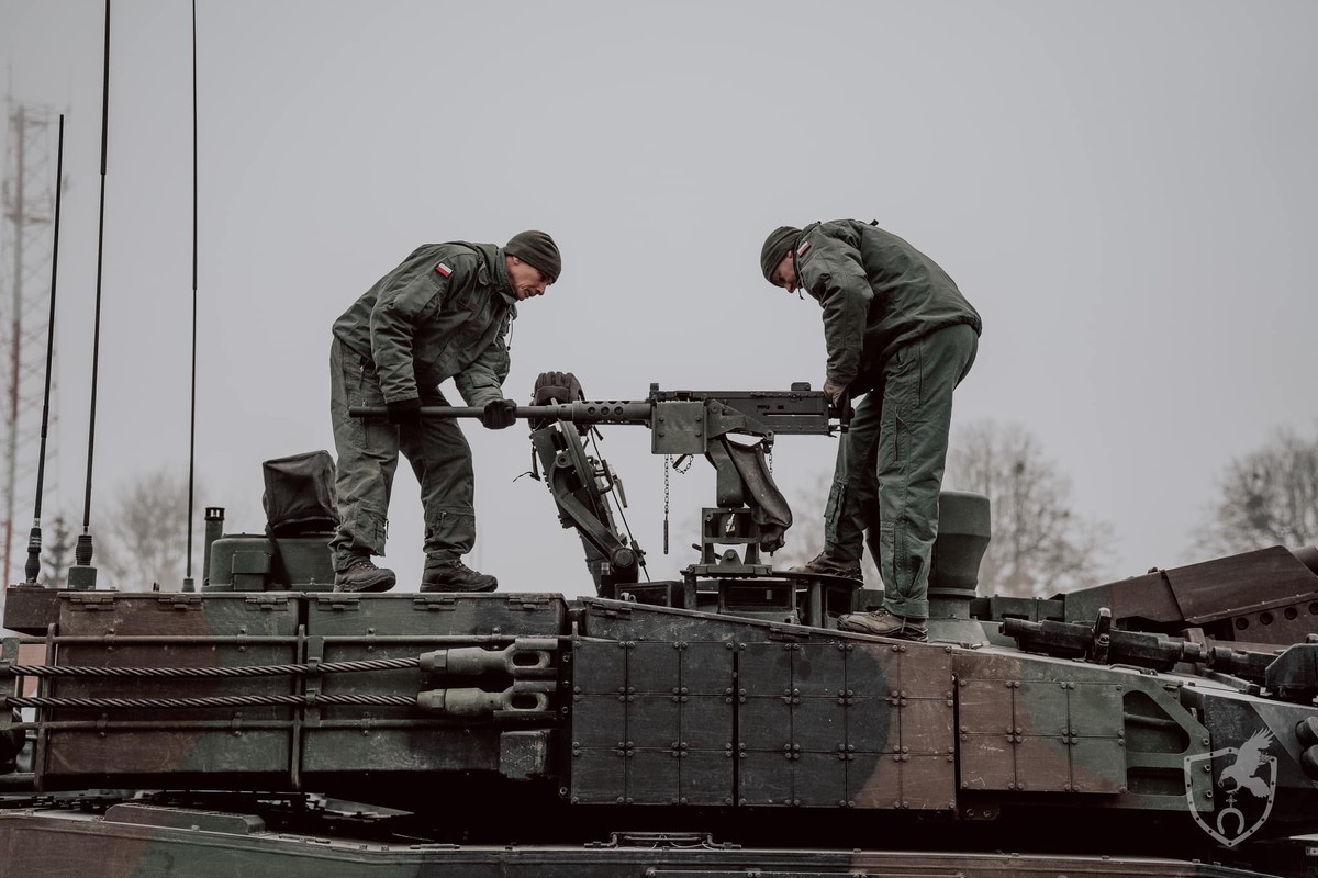 Czołgi K2 oraz wyrzutnie K239 (Homar-K) trafiają na wschodnią ścianę Polski, do związków taktycznych z 16. oraz 18. Dywizji Zmechanizowanej.