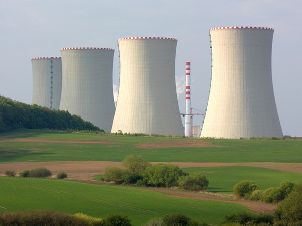 Wielka trójka razem dla atomu