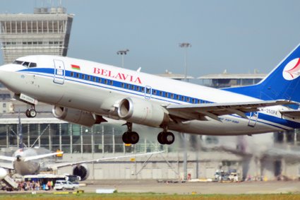 Belavia idzie w ślady Wizz Aira. Dlaczego tradycyjne linie lotnicze upodabniają się do tanich przewoźników?