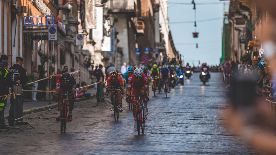 Kolarze na trasie Giro d'Italia