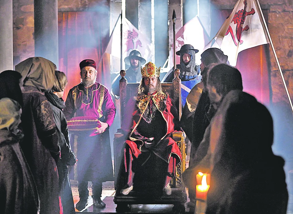 U pričama se prepliće istorijsko, epsko i tradicionalno