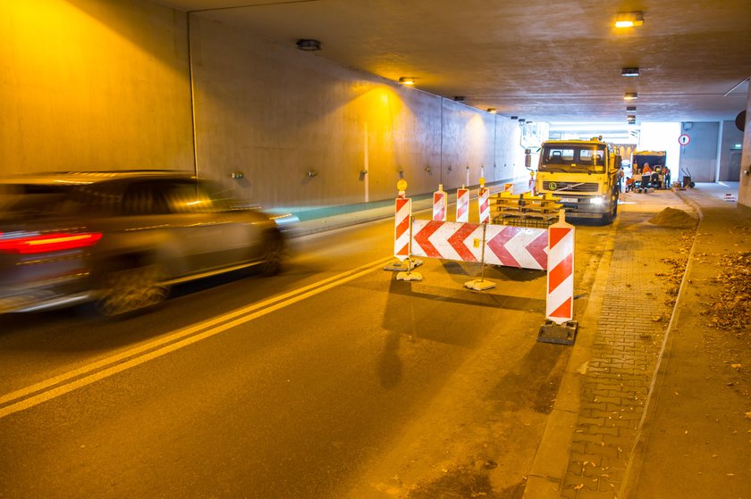 Tunel na Dębcu wciąż czeka na naprawę