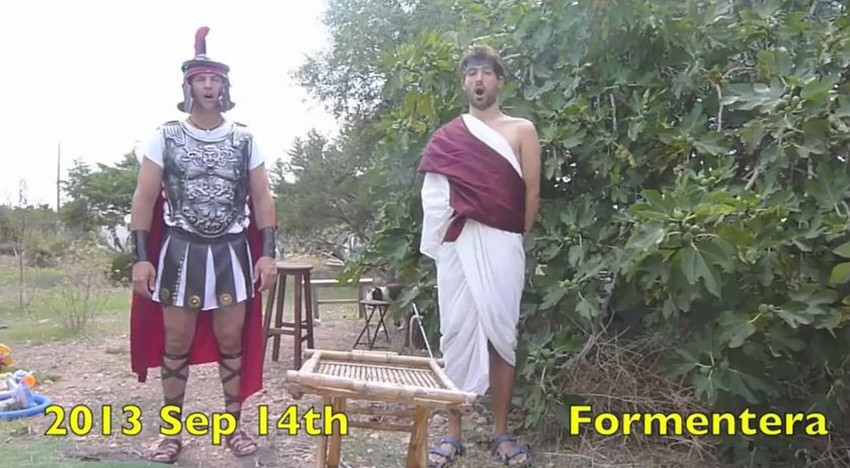 U videu se mogu naći i zanimljive, duhovite situacije