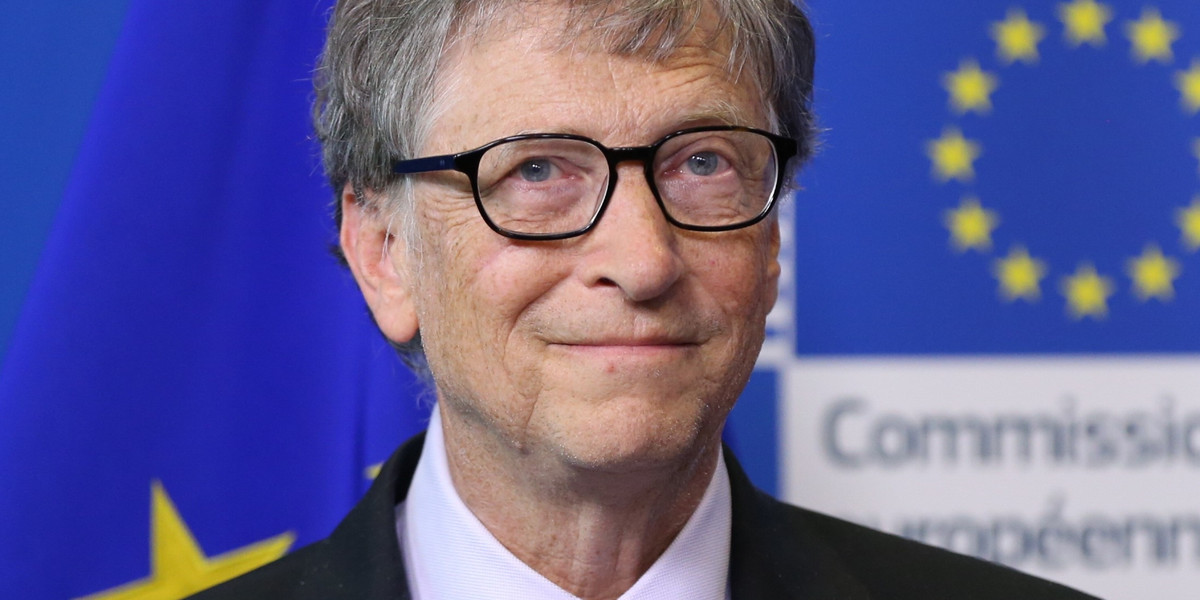 Na zdjęciu Bill Gates, założyciel Microsoftu i jeden z najbogatszych ludzi świata, na spotkaniu z przedstawicielami Unii Europejskiej w Brukseli w 2018 roku.