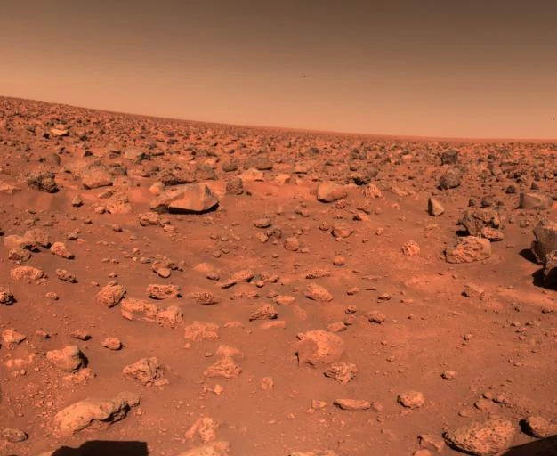 Pierwsze kolorowe zdjęcia z powierzchni Marsa