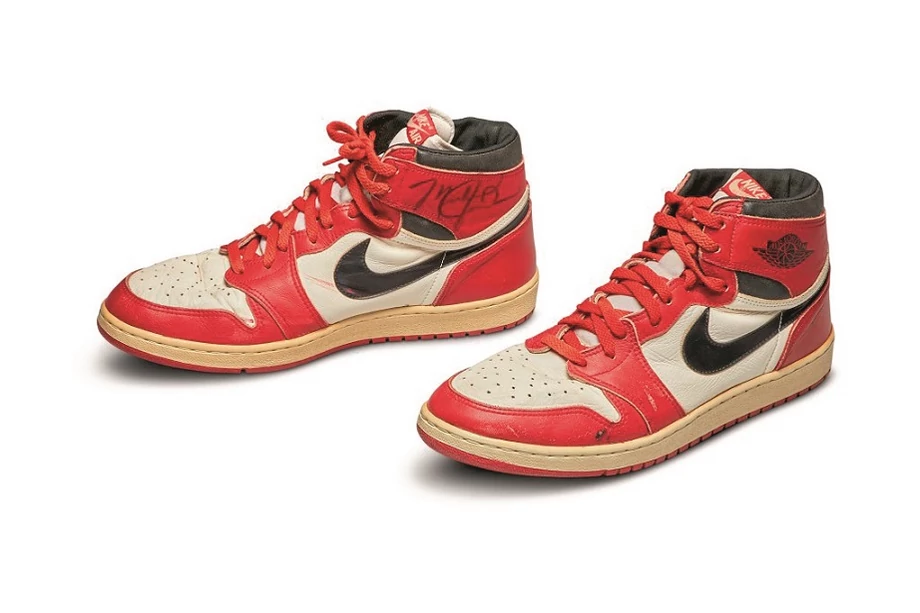 Michael Jordan od lat firmuje linię sneakersów produkowanych przez  Nike