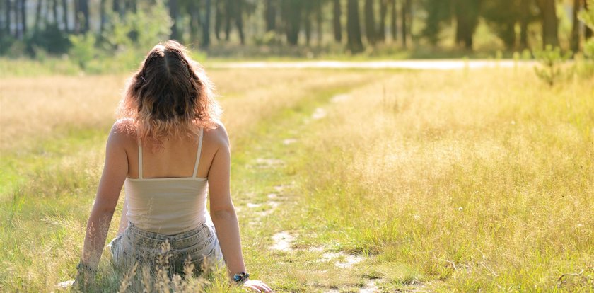 Drgawki, psychoza, potem śmierć. Idiotyczna i śmiertelna moda z Tiktoka dotarła do polskich lasów