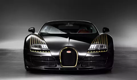 Policja przejęła Bugatti kupione za państwową kasę. W aferę zamieszany był nawet premier