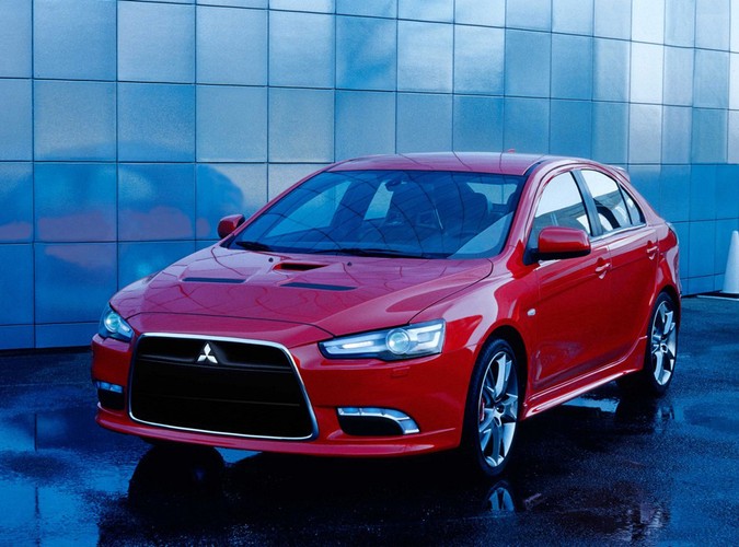 Mitsubishi pokazało Prototype-S, czyli...