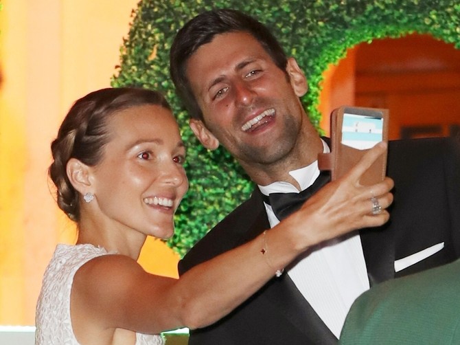 Jelena i Novak Đoković na Šampionskoj večeri Vimbldona koji je Nole ove godine osvojio