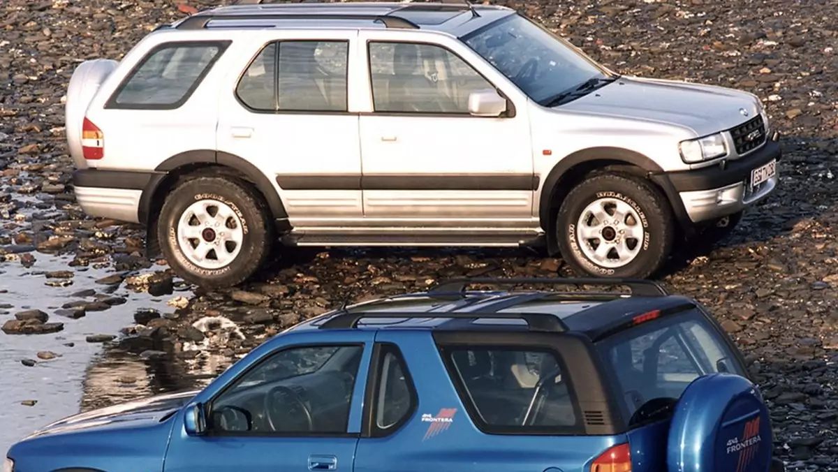 Opel Frontera dwudziestolatkiem