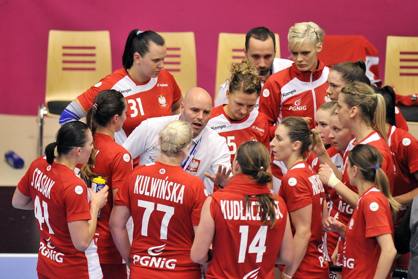 Rasmussen w latach 2010–2016 prowadził reprezentację Polski kobiet. Dwa razy doprowadził ją do czwartego miejsca na świecie